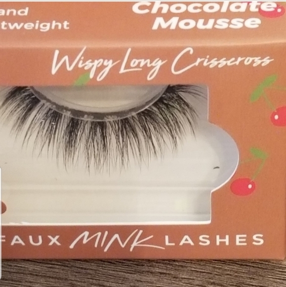 Faux Mink EyeLashes Chocolate Mousse with glue - Picture 9 of 10